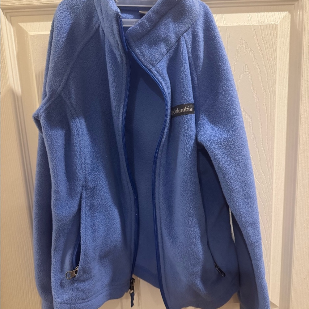 Girls Size Small Columbia Blue Fleece Jacket gently worn